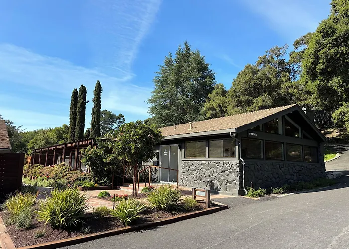 Hidden Valley Inn
